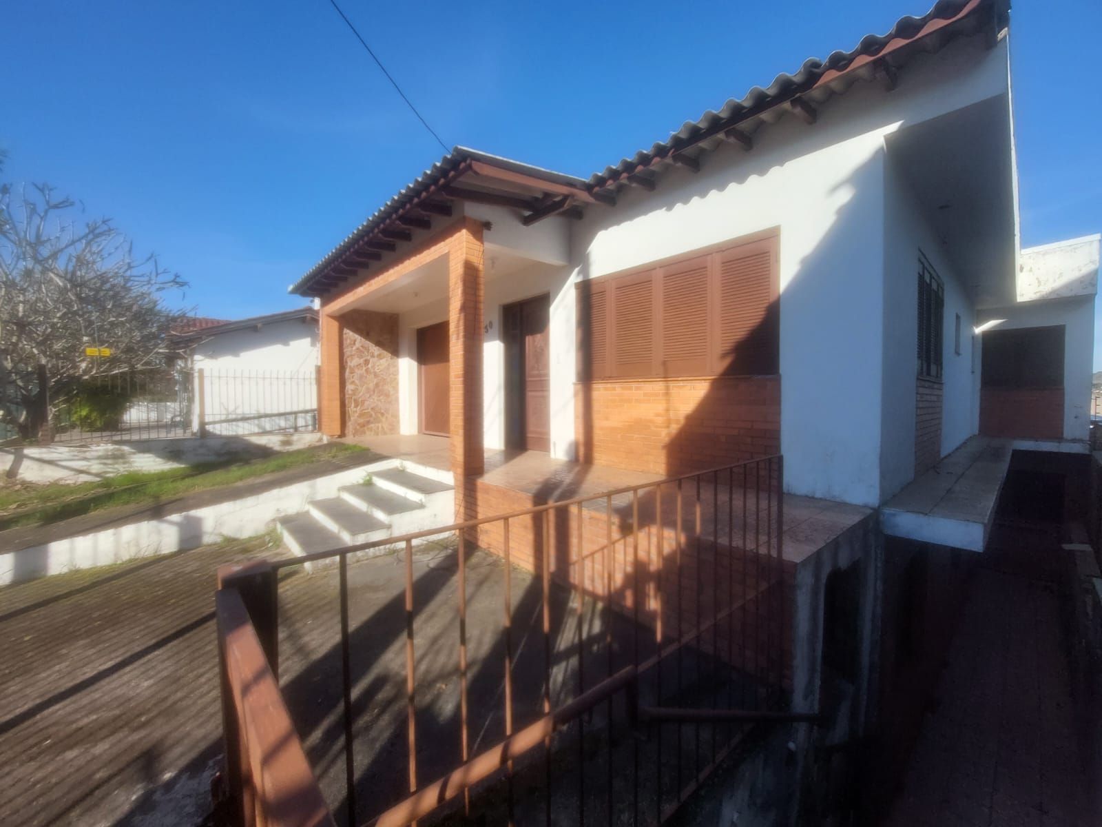 Casa, 5 quartos, 170 m² - Foto 2