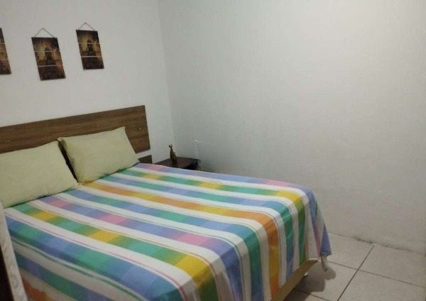 Casa à venda com 5 quartos, 120m² - Foto 11