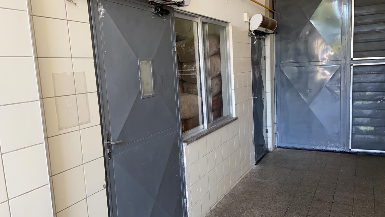 Depósito-Galpão, 742 m² - Foto 3