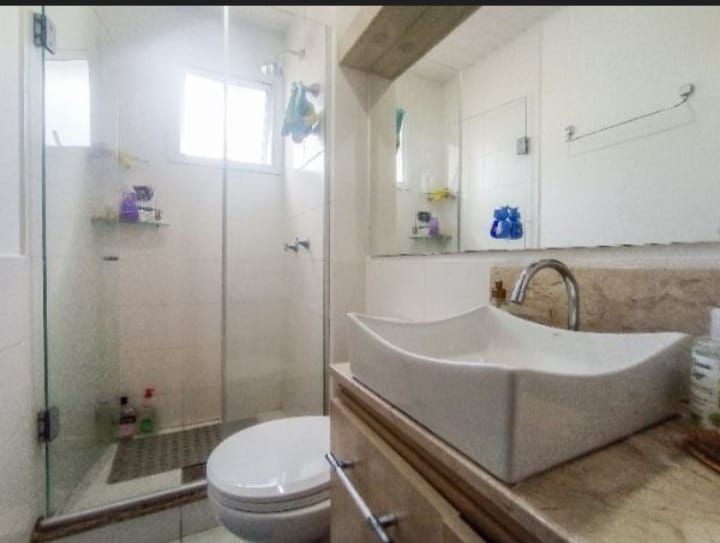 Casa à venda com 4 quartos, 98m² - Foto 3