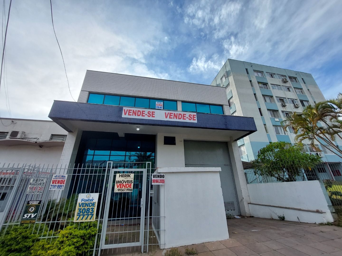 Depósito-Galpão, 742 m² - Foto 1