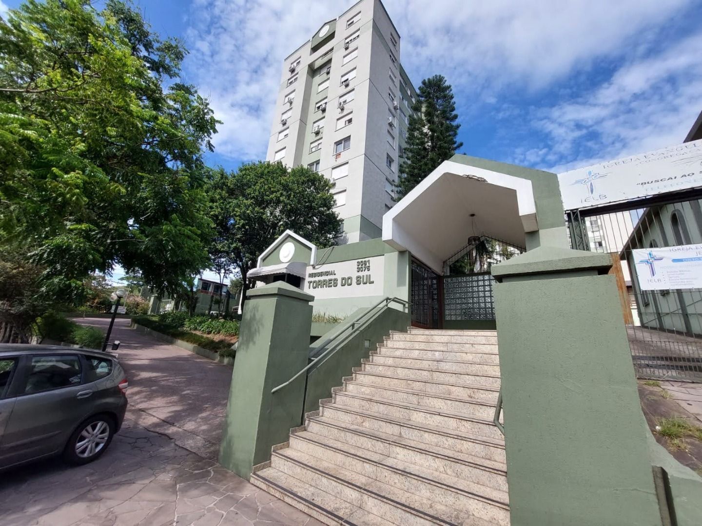 Apartamento à venda com 3 quartos, 70m² - Foto 3