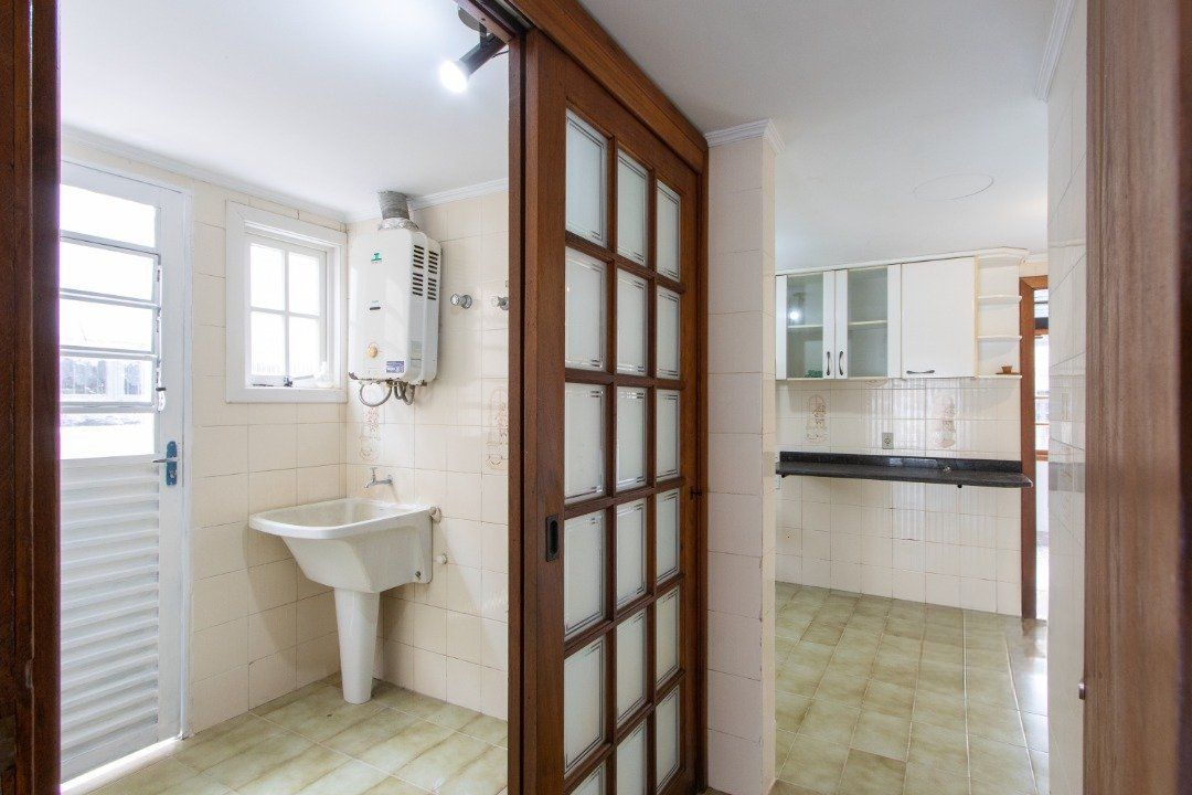 Casa, 4 quartos, 257 m² - Foto 13