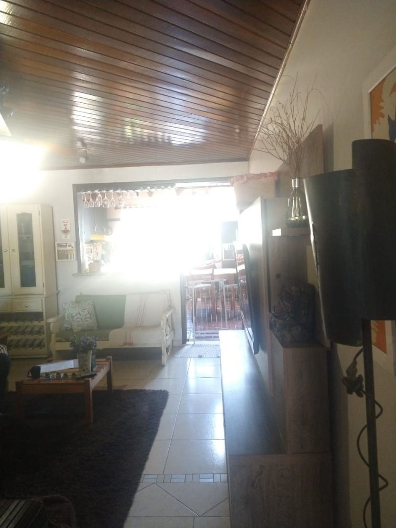 Casa à venda com 4 quartos, 245m² - Foto 41