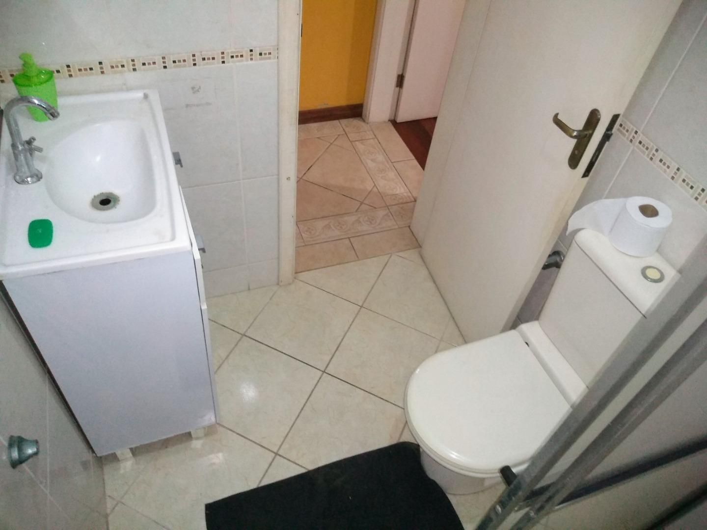 Casa, 6 quartos, 200 m² - Foto 17