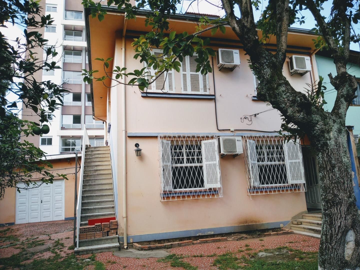 Casa, 6 quartos, 200 m² - Foto 2