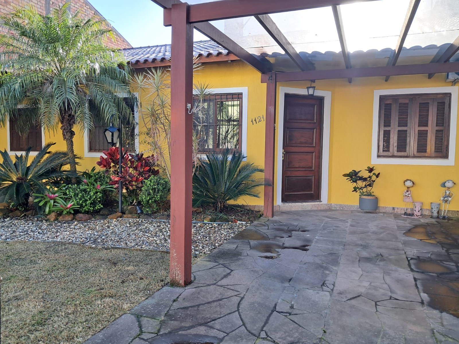 Casa, 6 quartos, 200 m² - Foto 1