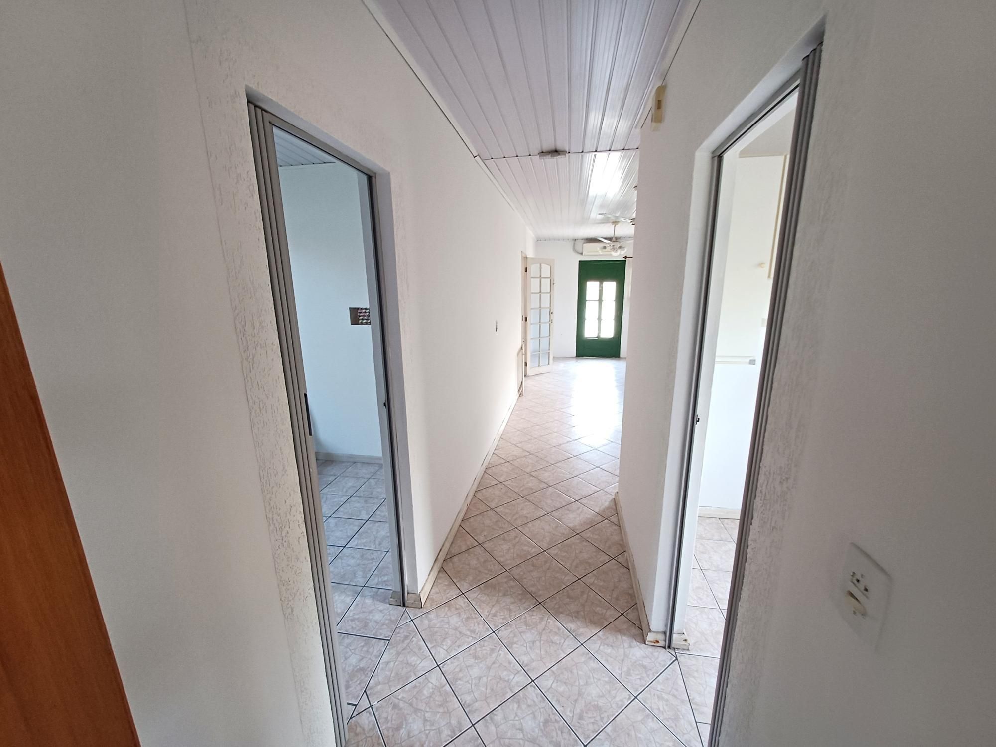 Casa à venda com 3 quartos, 127m² - Foto 12