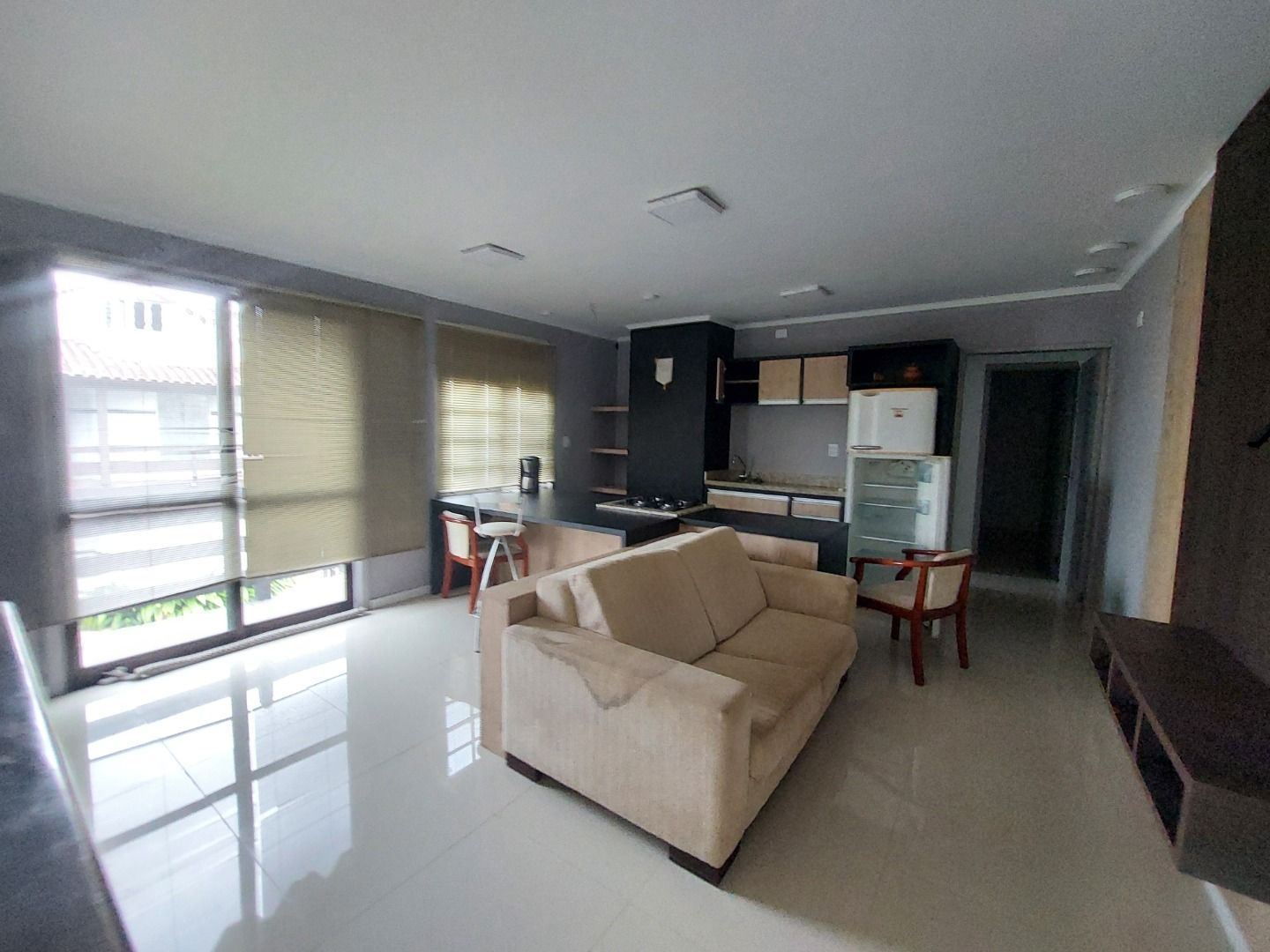 Casa para alugar com 5 quartos, 382m² - Foto 64