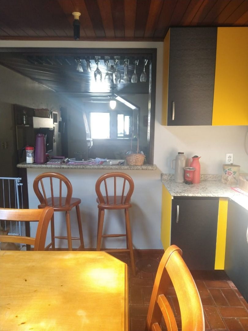 Casa à venda com 4 quartos, 245m² - Foto 49