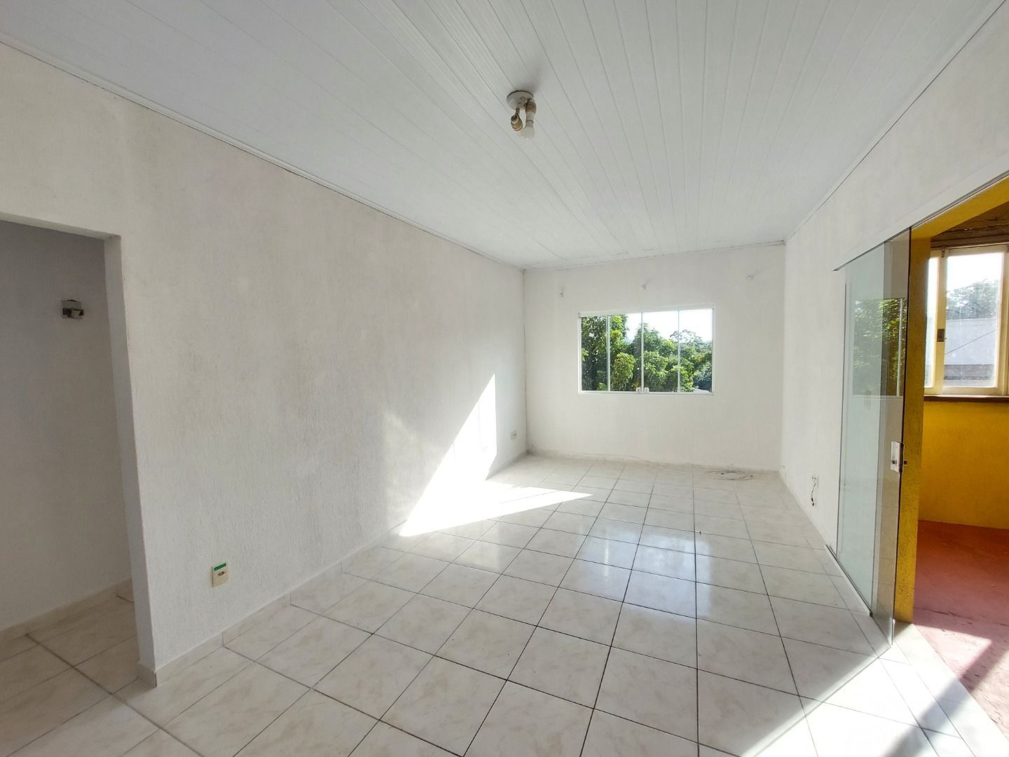 Casa, 2 quartos, 95 m² - Foto 1