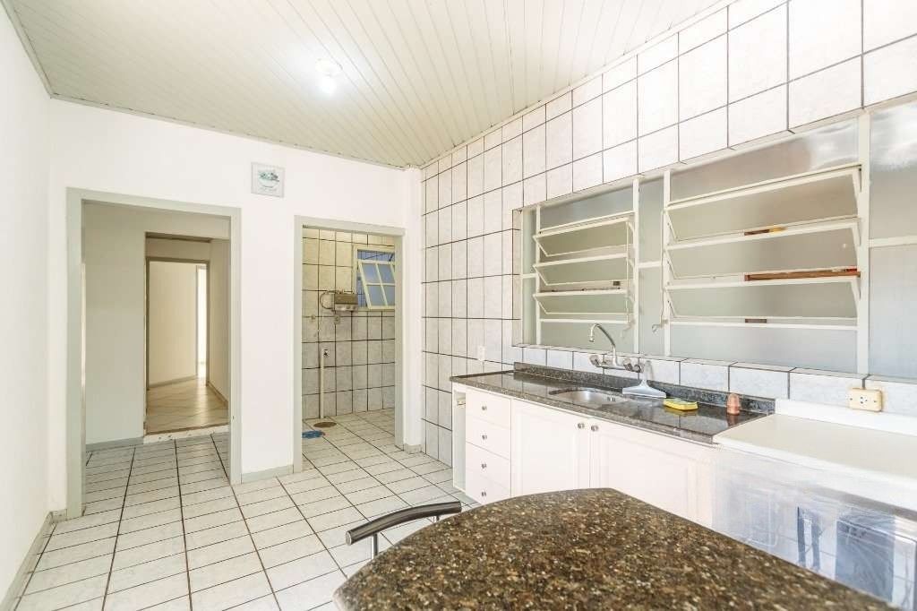 Casa para alugar com 3 quartos, 150m² - Foto 12