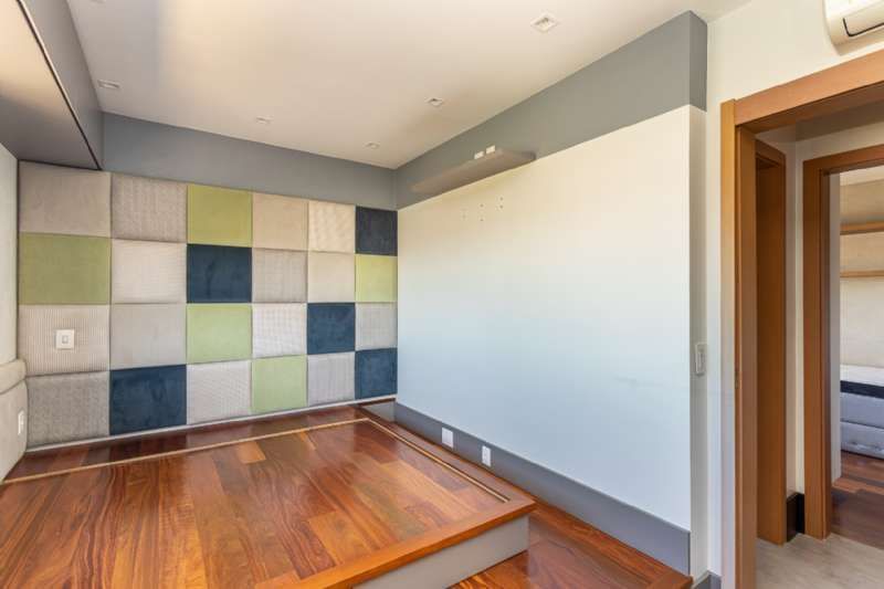 Apartamento à venda com 2 quartos, 77m² - Foto 16