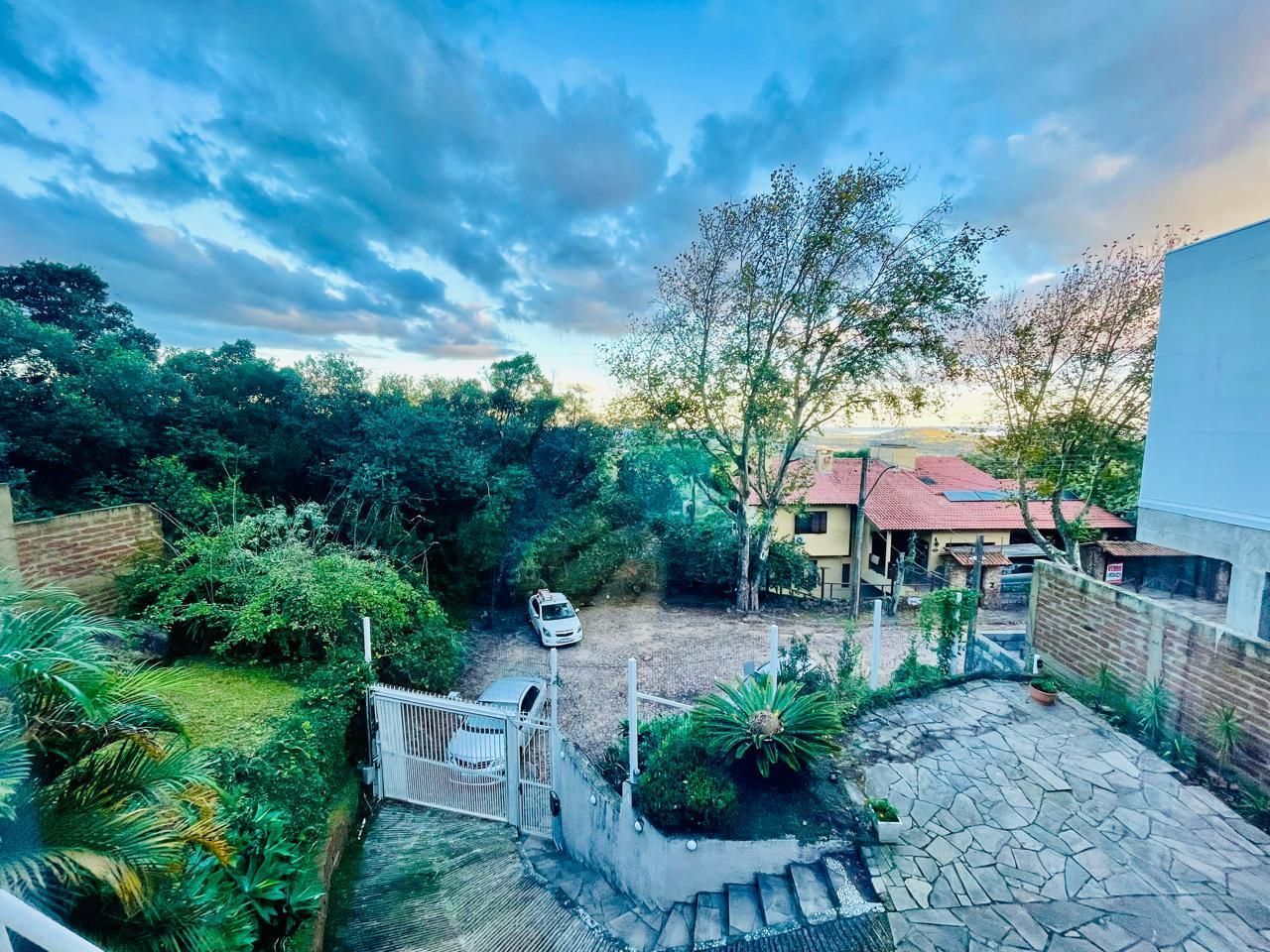 Casa à venda com 3 quartos, 226m² - Foto 8