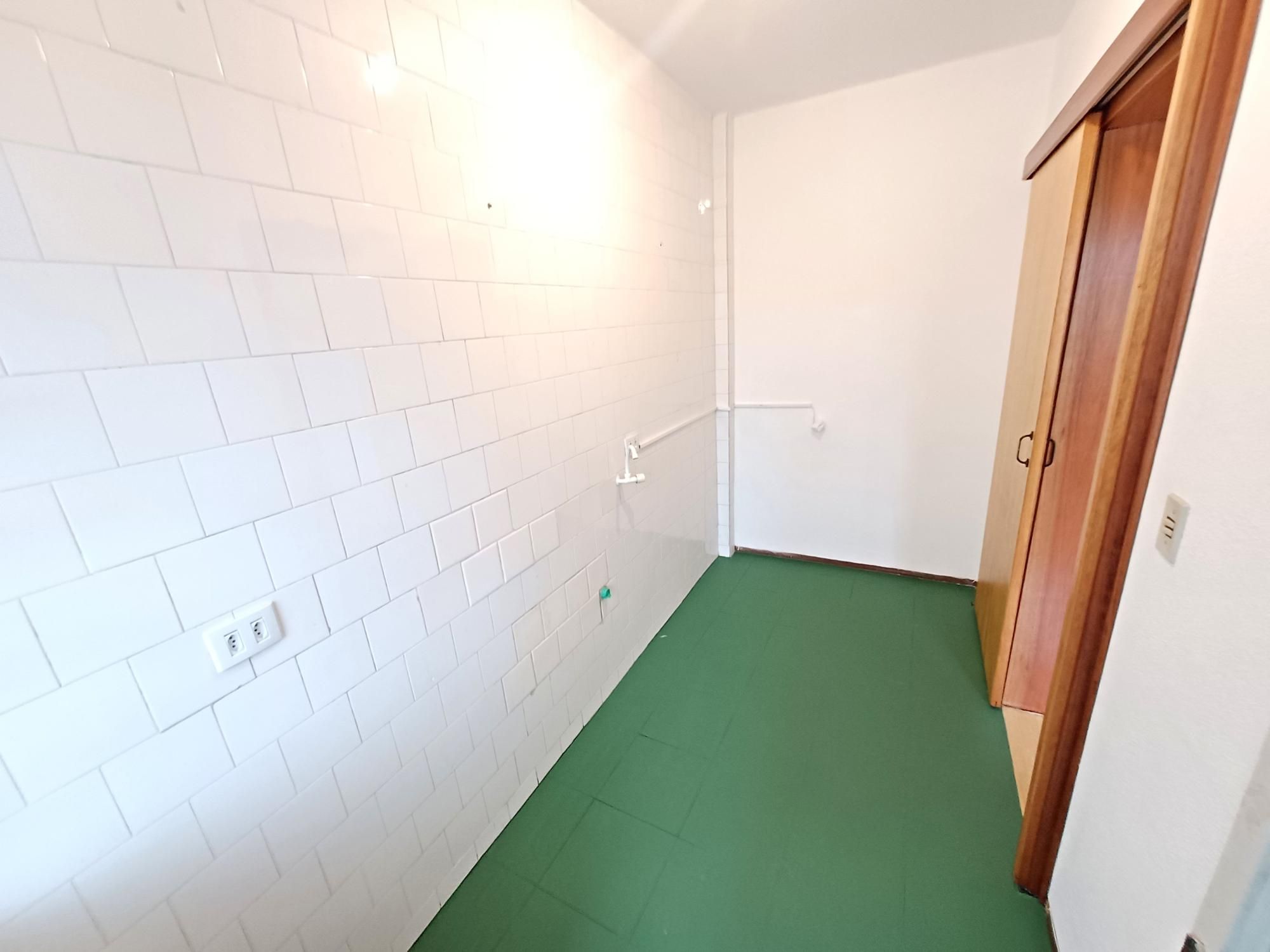 Apartamento para alugar com 1 quarto, 40m² - Foto 7
