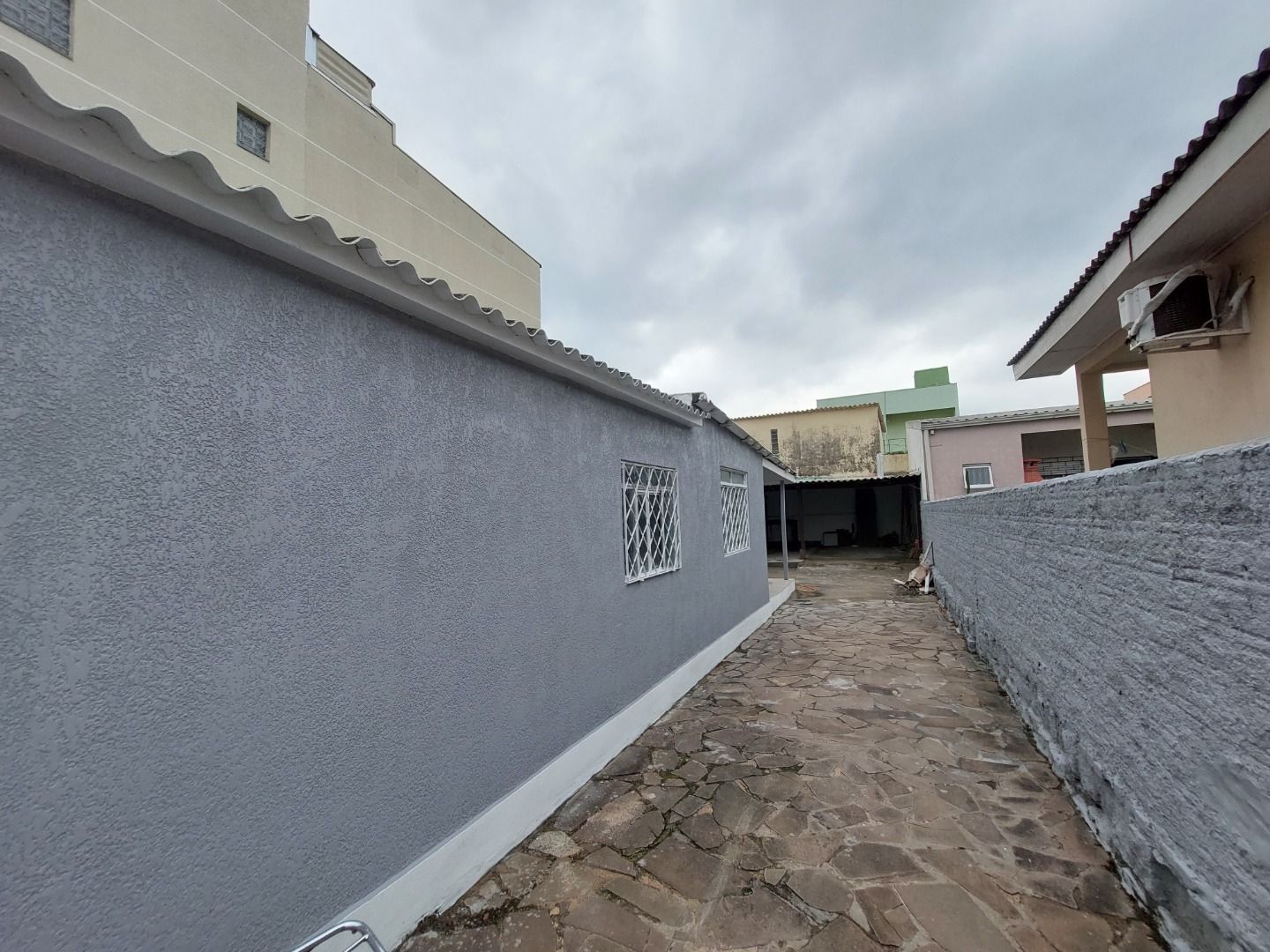 Casa à venda e aluguel com 3 quartos, 93m² - Foto 19