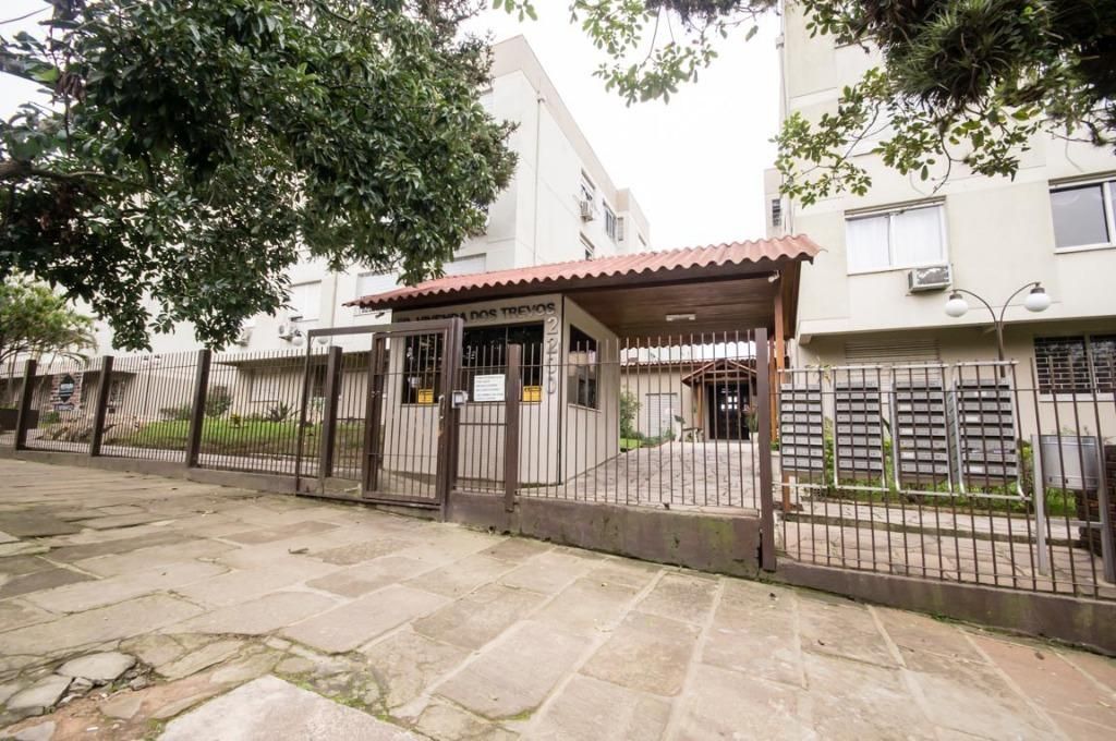 Apartamento à venda com 2 quartos, 75m² - Foto 1
