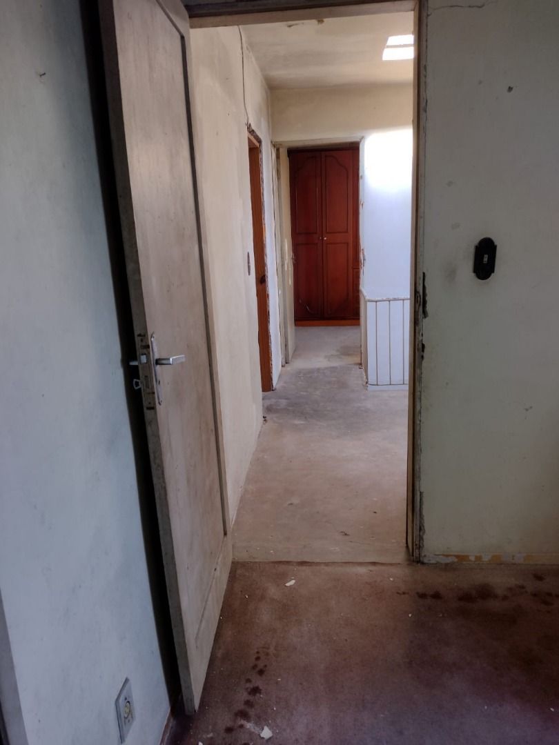 Casa, 5 quartos, 200 m² - Foto 9