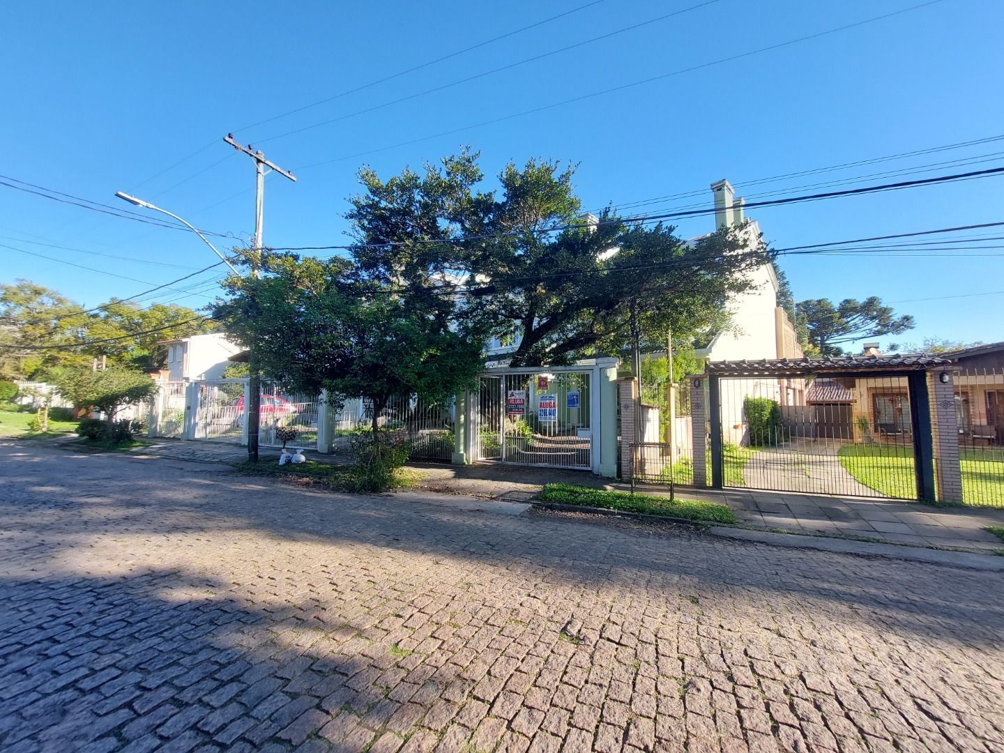 Casa para alugar com 3 quartos, 210m² - Foto 50