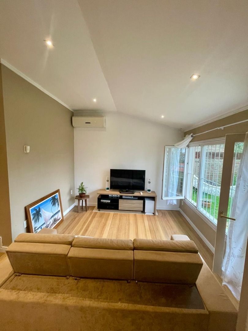 Casa à venda com 3 quartos, 226m² - Foto 14