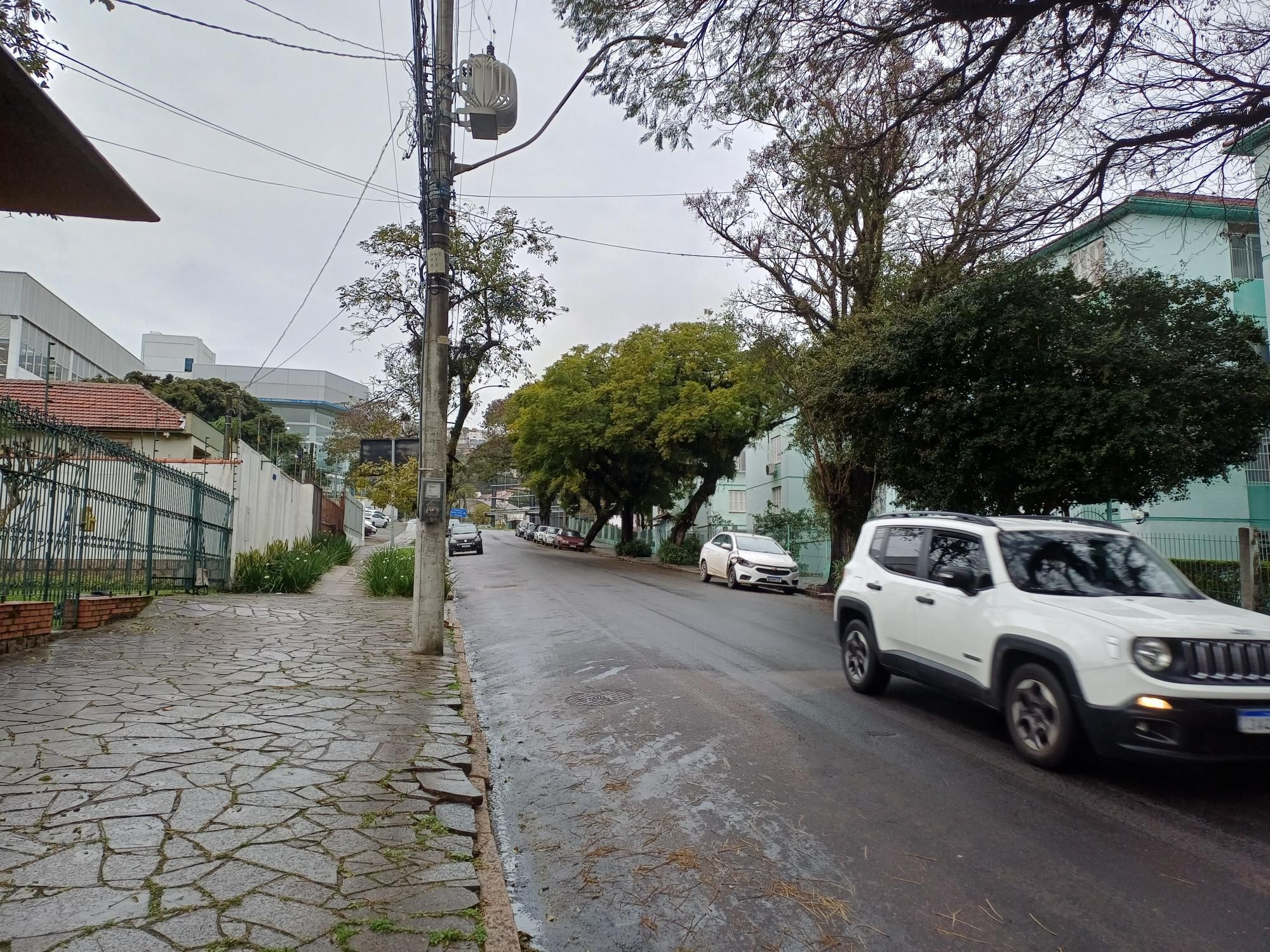 Casa à venda com 3 quartos, 114m² - Foto 3