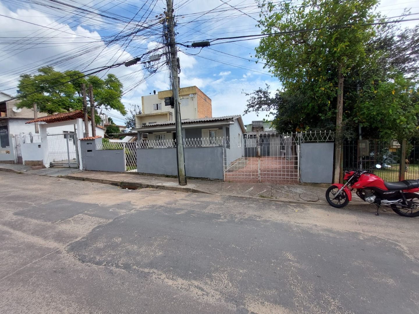 Casa, 6 quartos, 200 m² - Foto 6