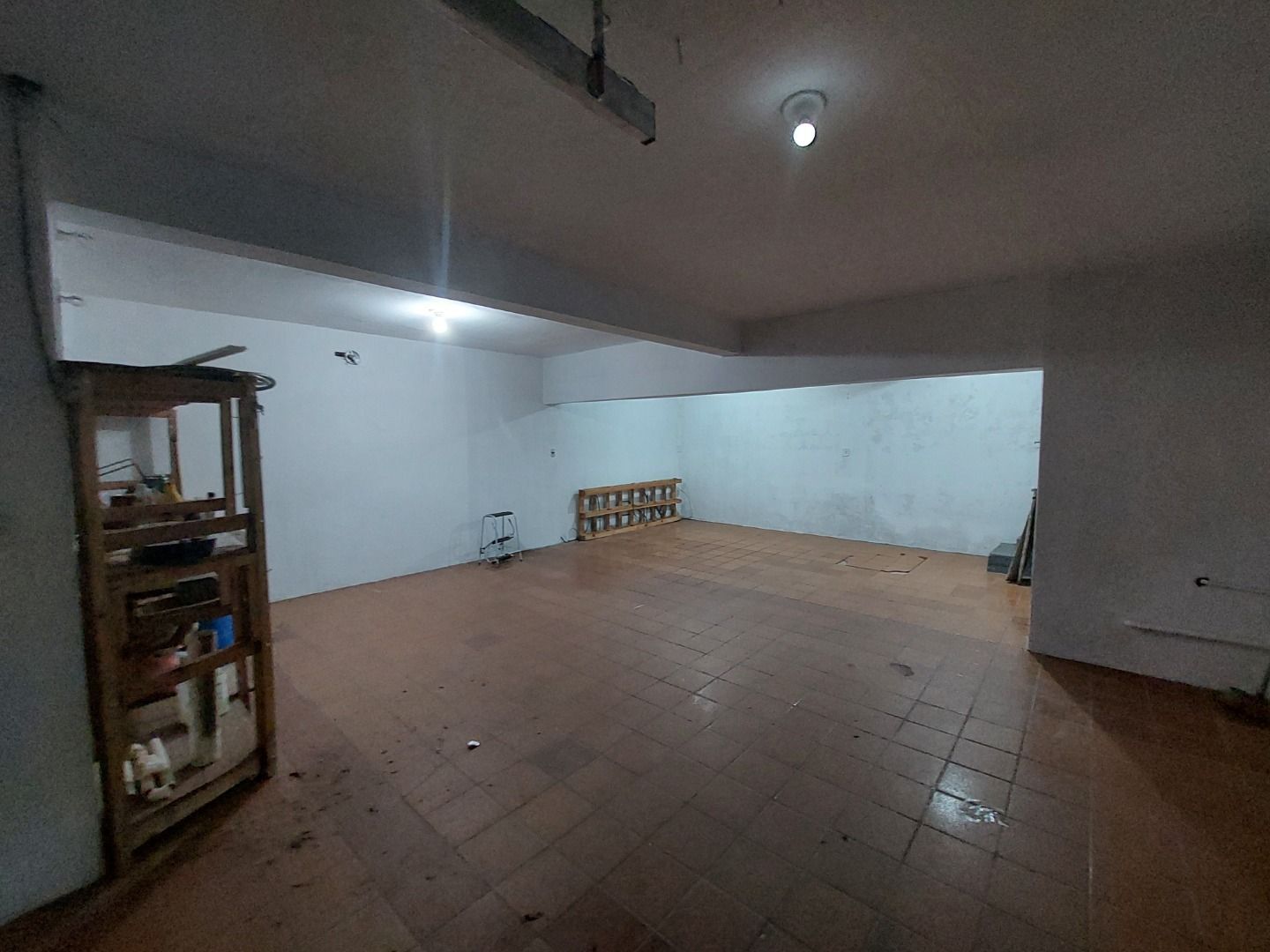 Casa para alugar com 5 quartos, 382m² - Foto 73
