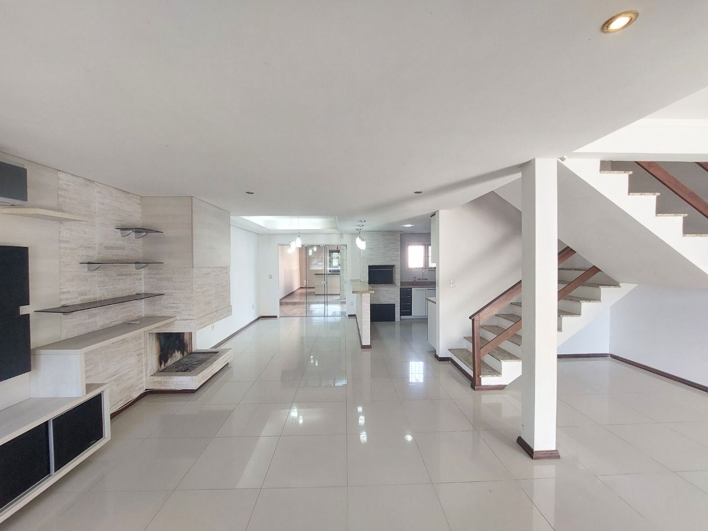 Casa, 3 quartos, 176 m² - Foto 4