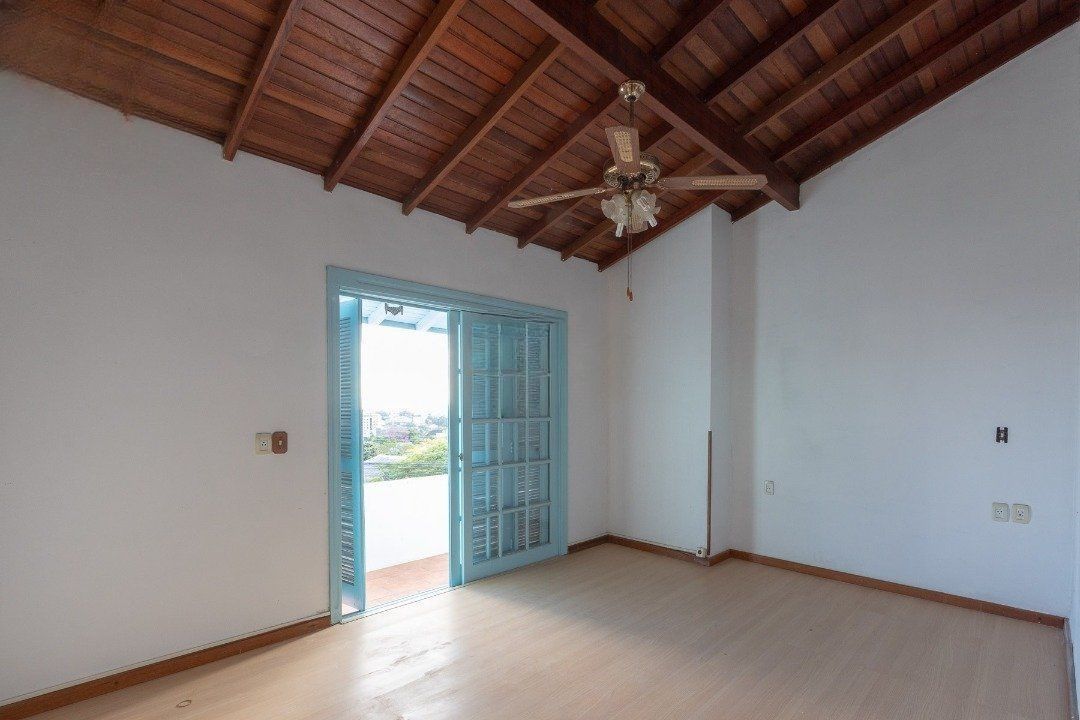 Casa, 4 quartos, 269 m² - Foto 24