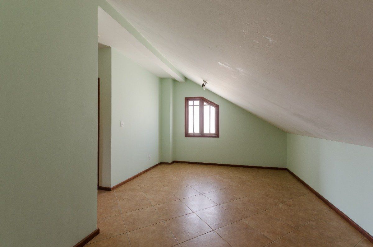 Casa à venda com 4 quartos, 290m² - Foto 19