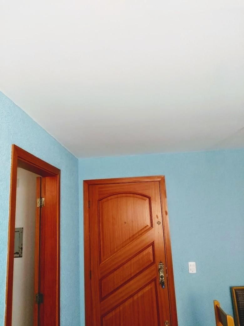 Apartamento à venda com 2 quartos, 61m² - Foto 9