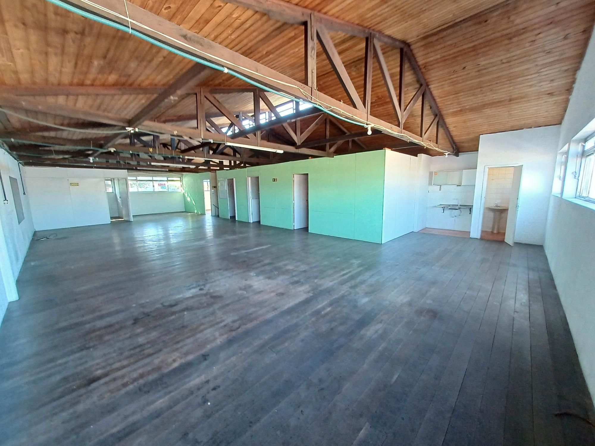 Depósito-Galpão-Armazém para alugar com 8 quartos, 435m² - Foto 30