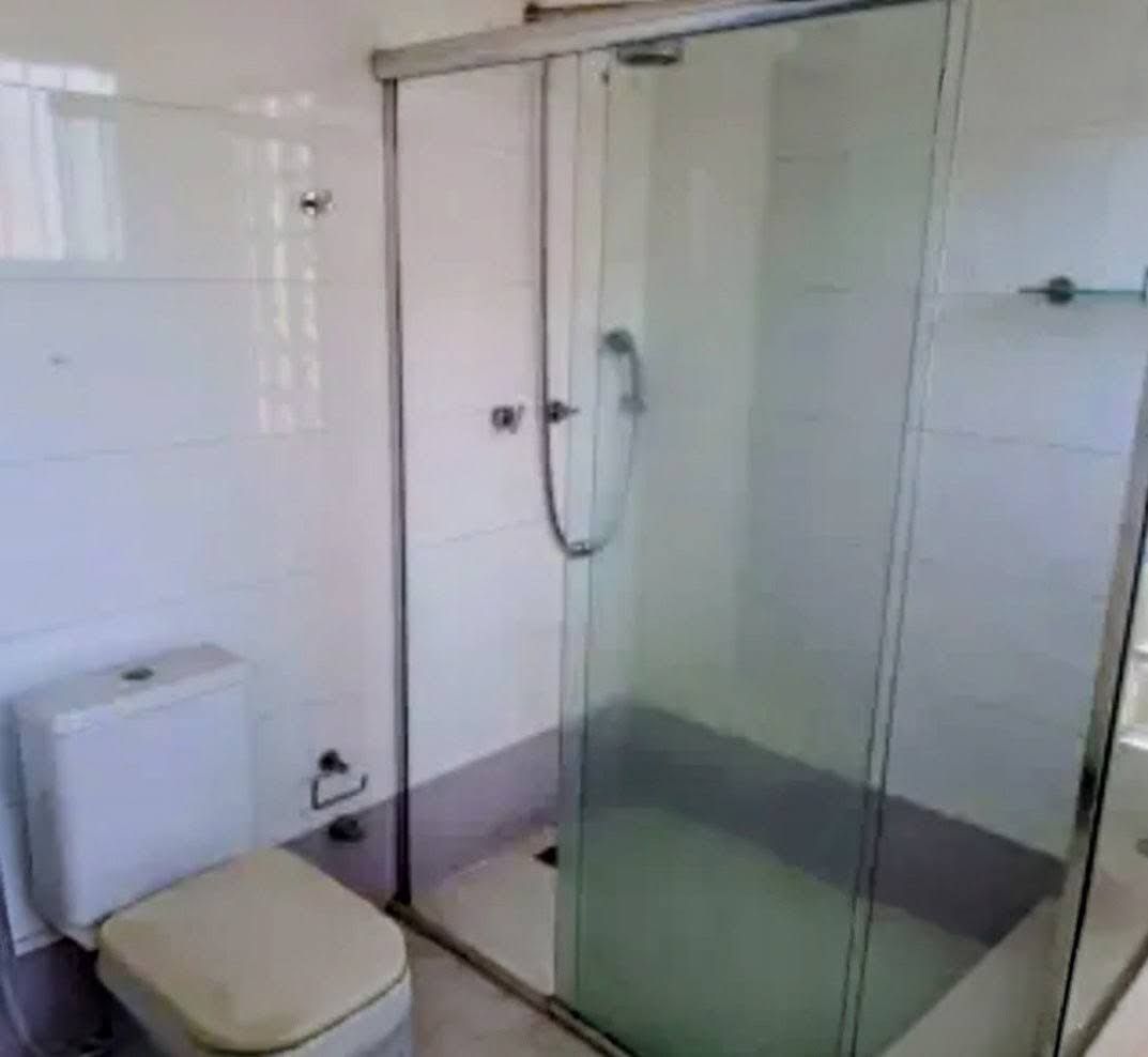Casa, 5 quartos, 260 m² - Foto 19