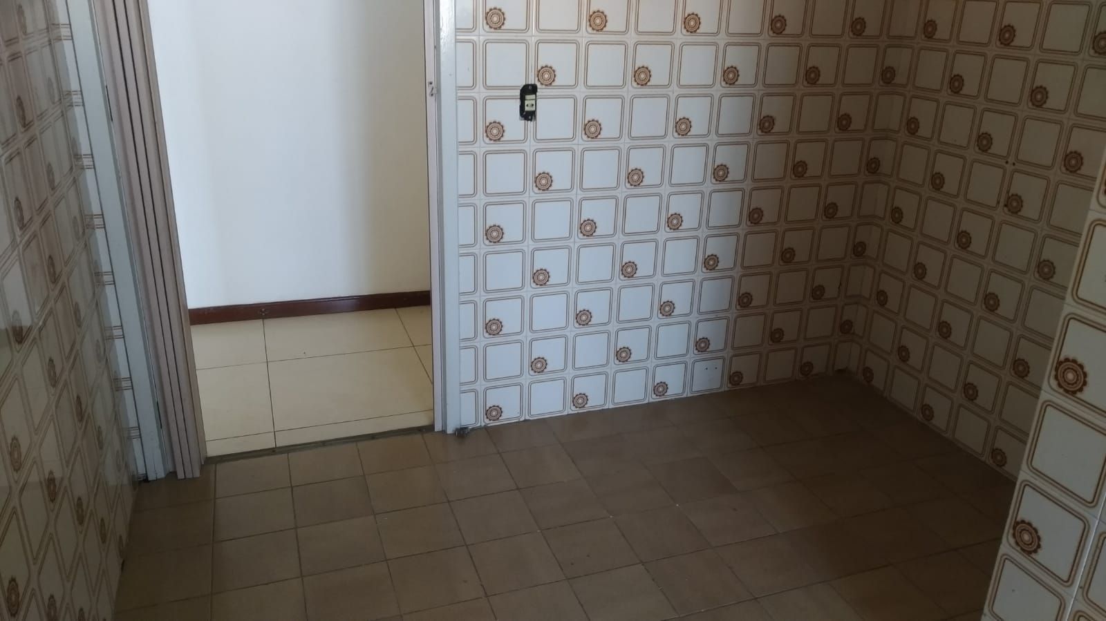 Apartamento à venda com 2 quartos, 75m² - Foto 5