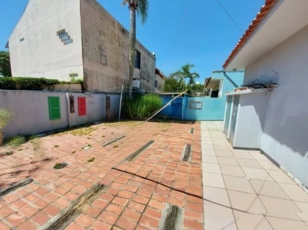 Casa à venda com 3 quartos, 150m² - Foto 23