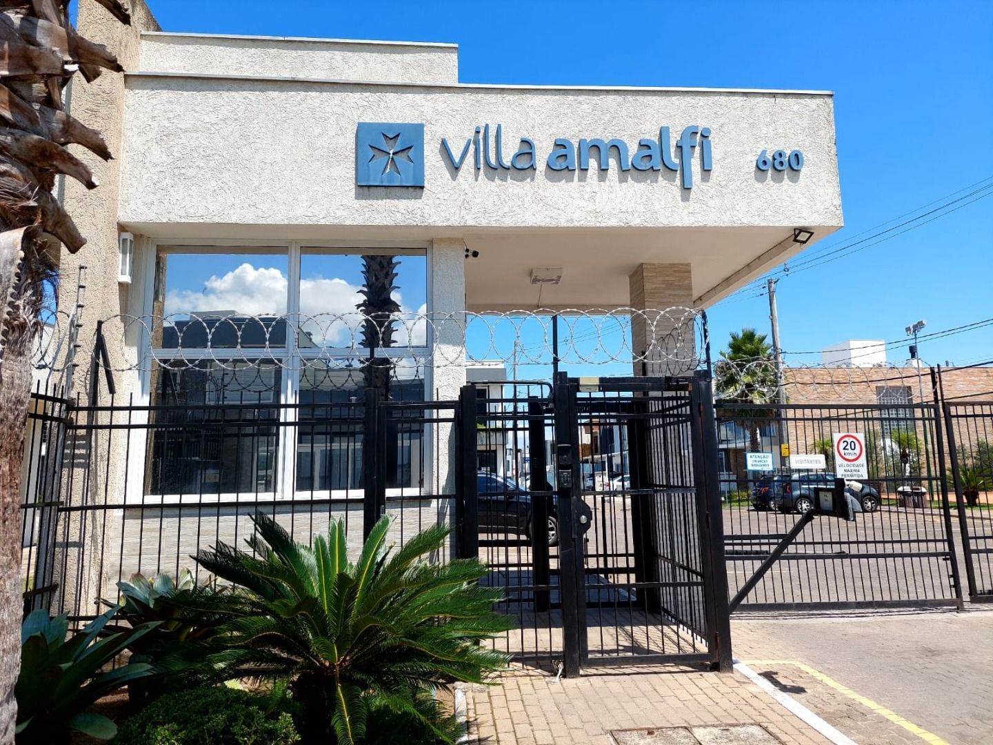 Casa, 3 quartos, 99 m² - Foto 1