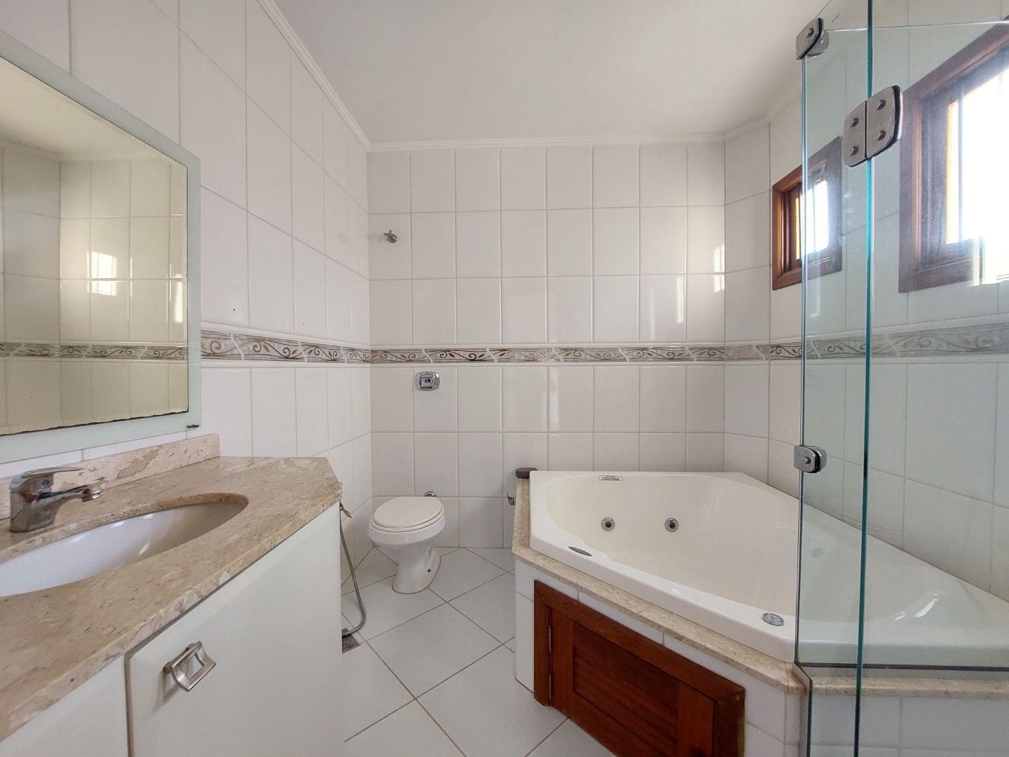 Casa, 4 quartos, 290 m² - Foto 21