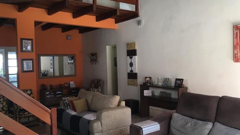 Casa à venda com 3 quartos, 150m² - Foto 3
