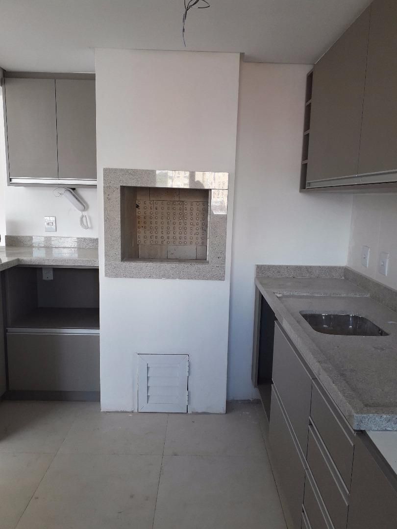 Apartamento à venda com 2 quartos, 71m² - Foto 33