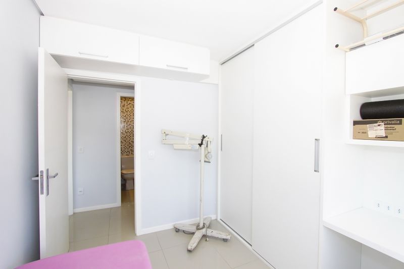Apartamento à venda com 2 quartos, 62m² - Foto 16
