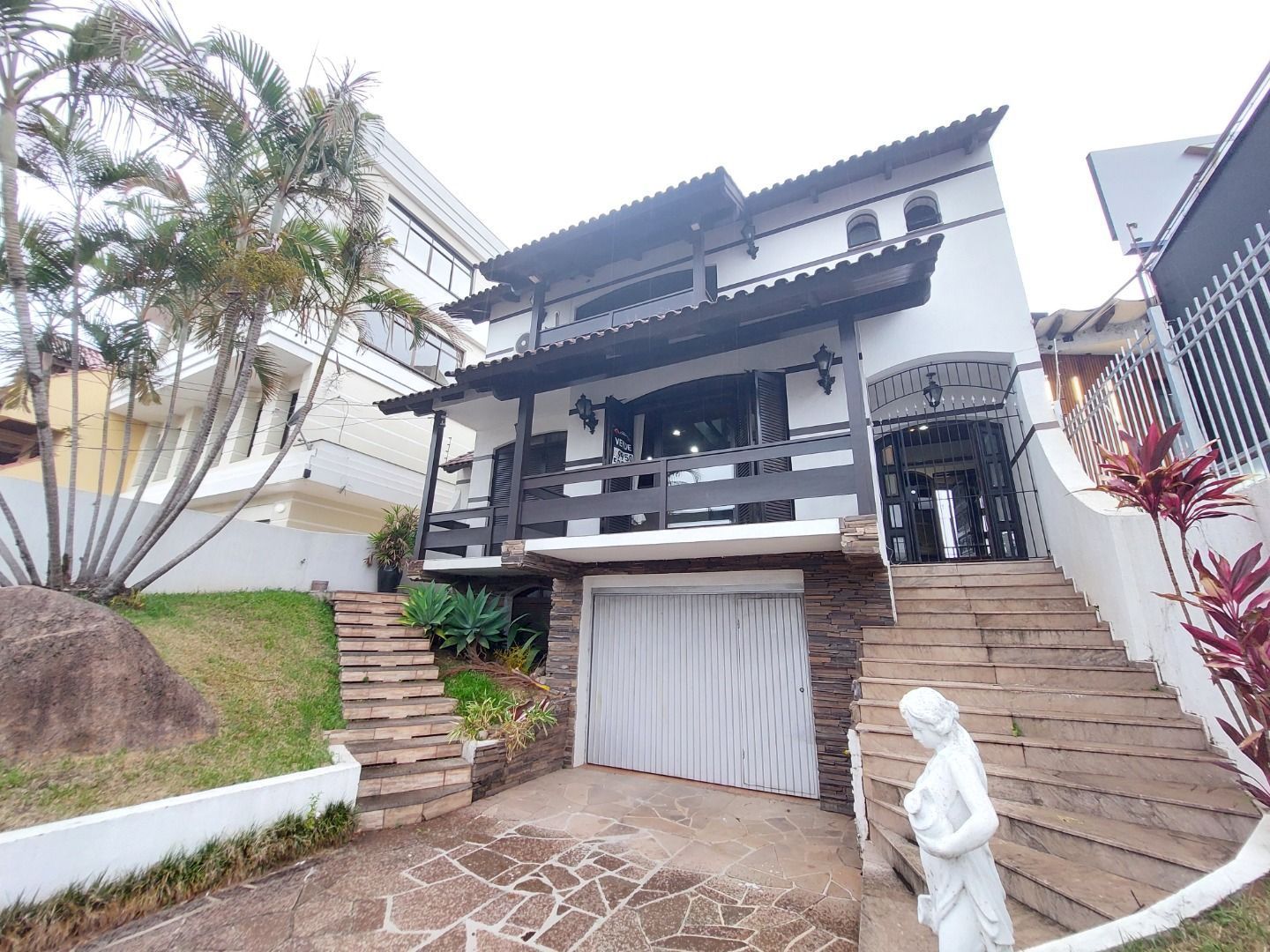 Casa para alugar com 5 quartos, 382m² - Foto 70