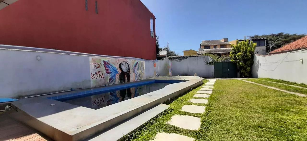 Casa, 4 quartos, 250 m² - Foto 1