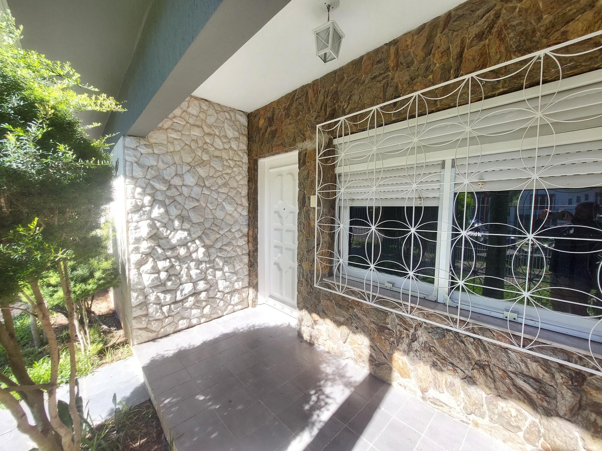 Casa, 3 quartos, 298 m² - Foto 3