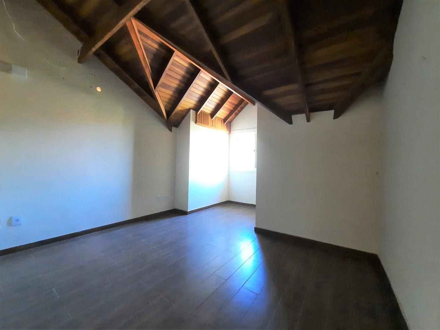 Casa, 4 quartos, 242 m² - Foto 17