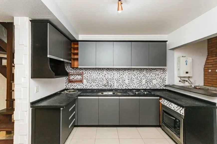 Casa à venda com 3 quartos, 120m² - Foto 9