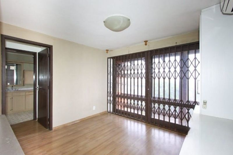Casa para alugar com 3 quartos, 495m² - Foto 17