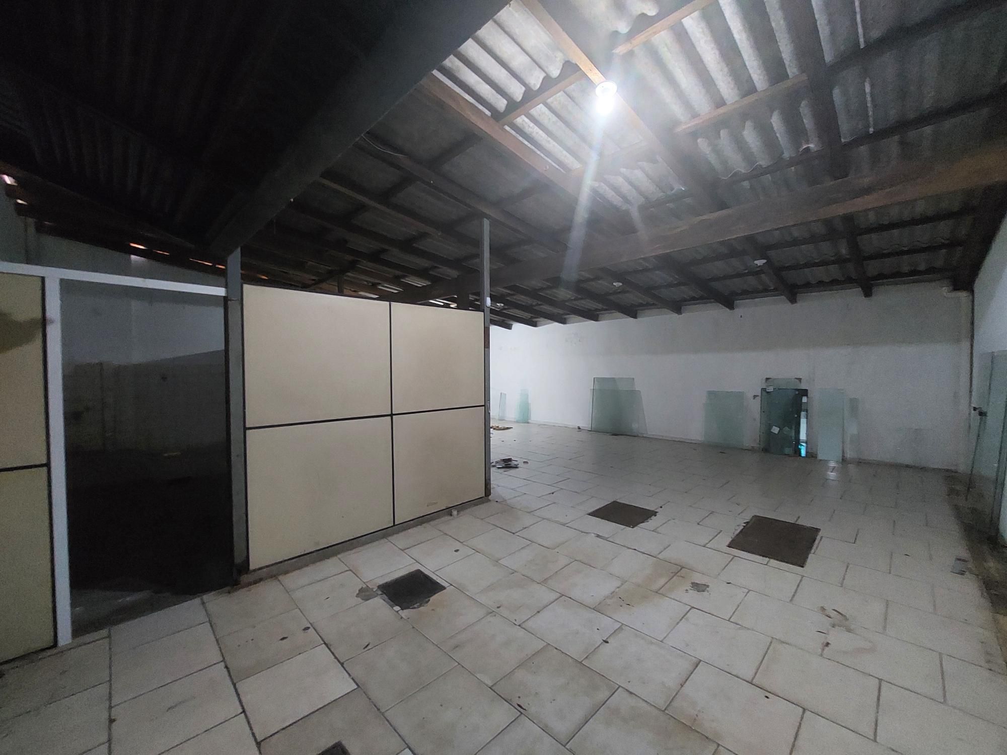 Depósito-Galpão, 742 m² - Foto 32