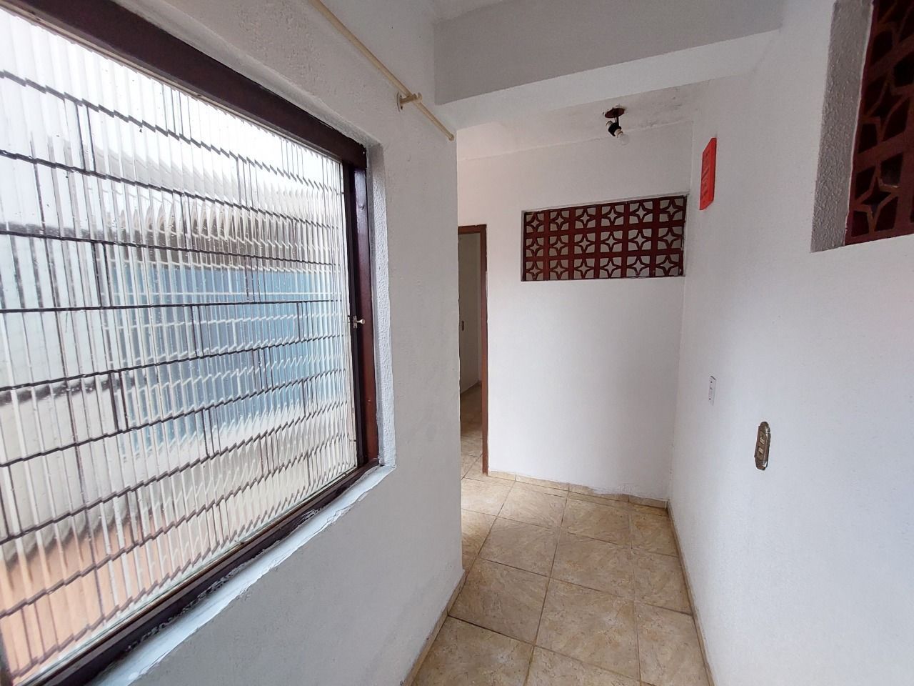 Casa, 5 quartos, 240 m² - Foto 5