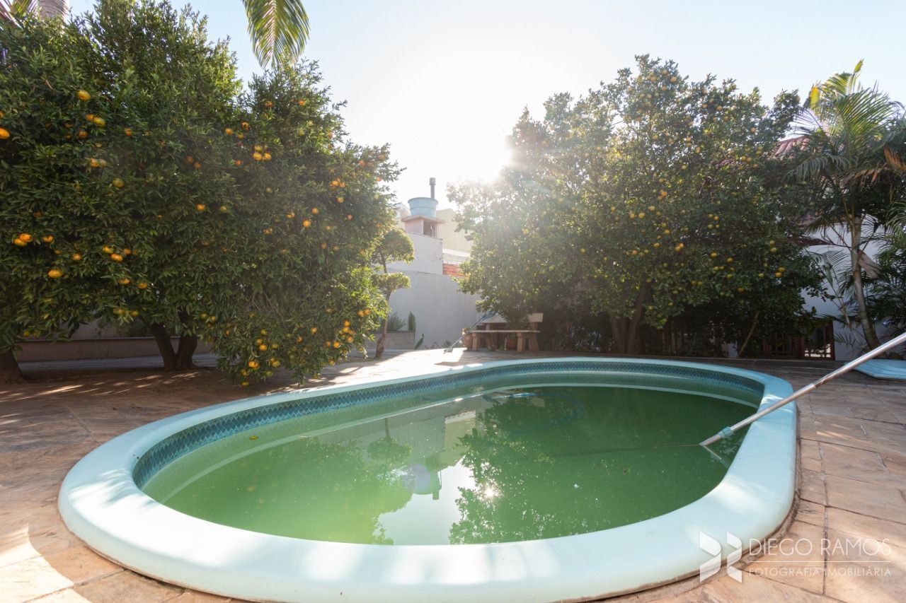Casa à venda com 4 quartos, 389m² - Foto 9