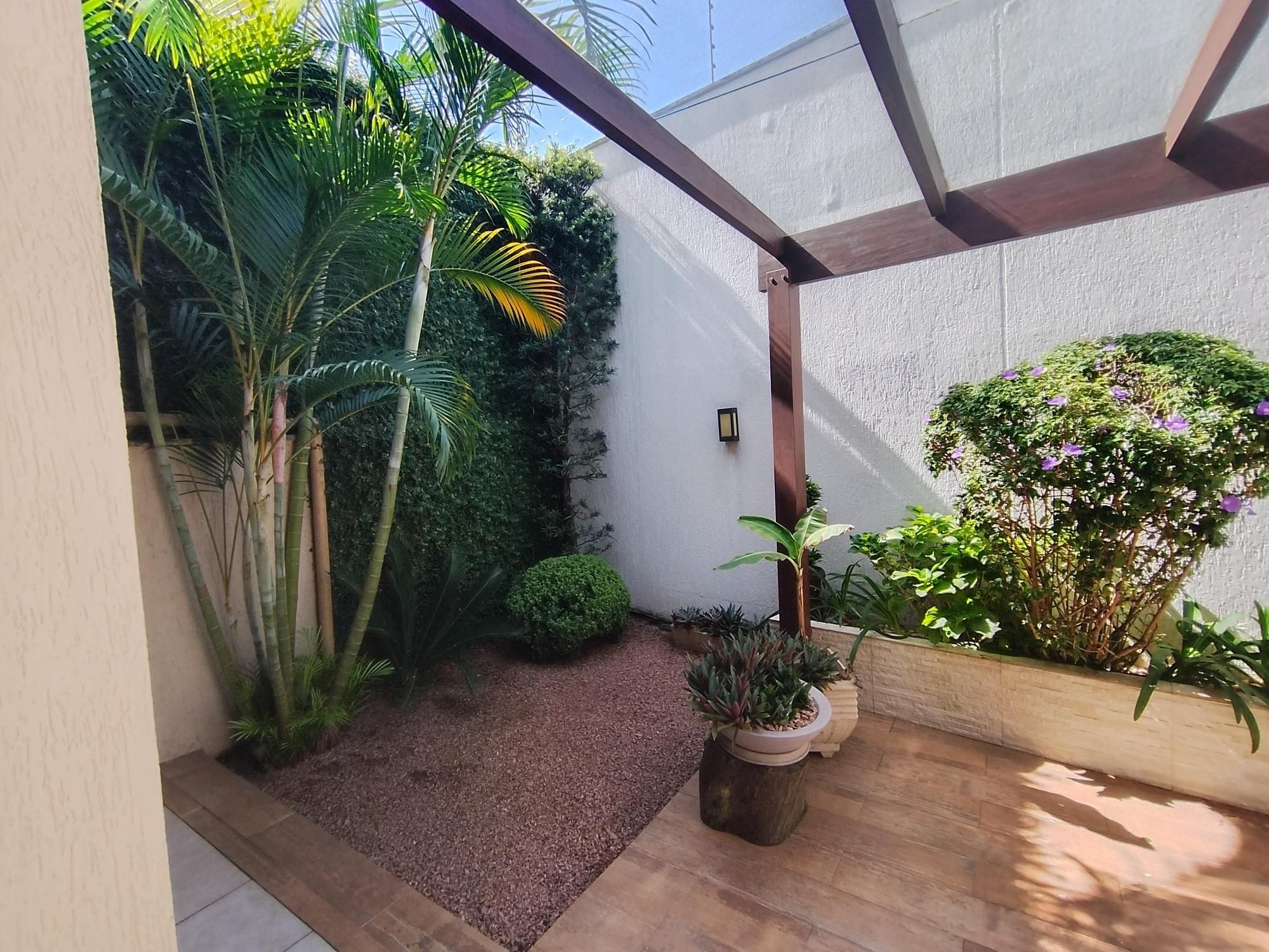 Casa, 3 quartos, 241 m² - Foto 2